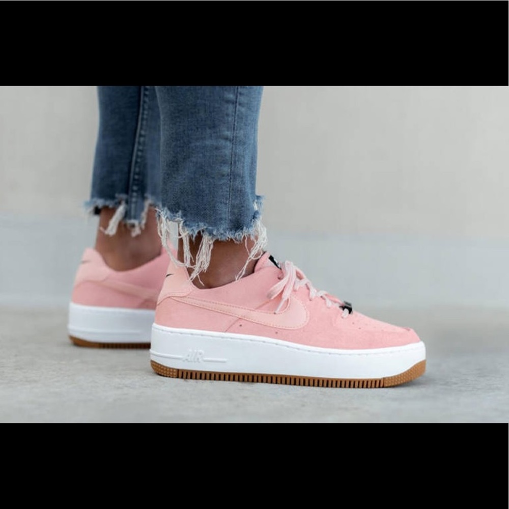 Nike Air Force 1 Sage Low NWT - Picture 12 of 13